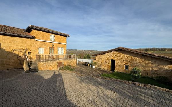 Maison à vendre    7 pièces • 193,14 m2 Saint-Germain-sur-l'Arbresle