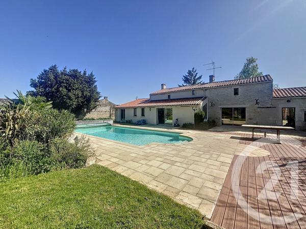 Maison à vendre  7 pièces - 305,47 m2 STE GEMME LA PLAINE - 85