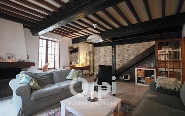 Maison à vendre    5 pièces • 150 m2 Aubière