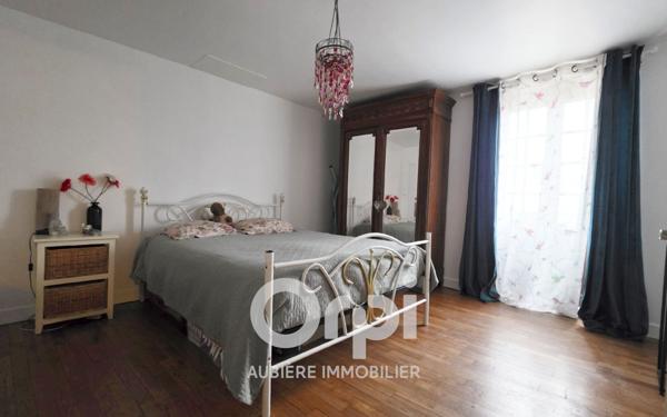 Maison à vendre    5 pièces • 150 m2 Aubière