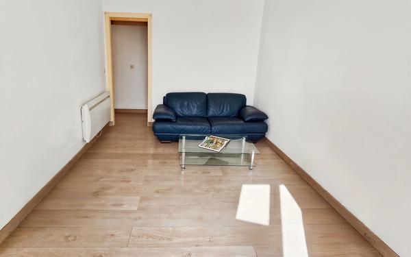 Appartement à vendre    2 pièces • 45 m2 Nice