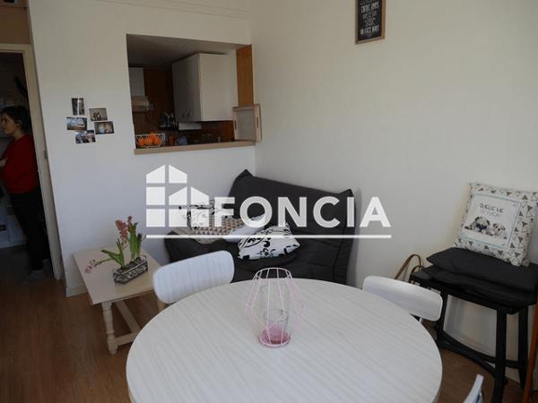 Location Appartement meublé 2 pièces 26.3 m² - 21 RUE DU DUC La Rochelle 17000