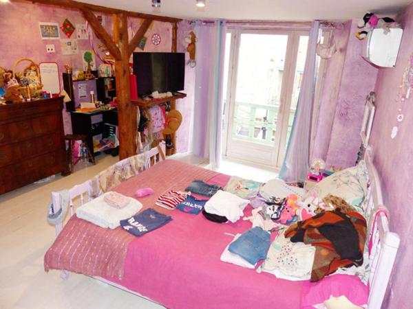 Jolie maison en pierre de 159 m² à Saint-Julien Chapteuil