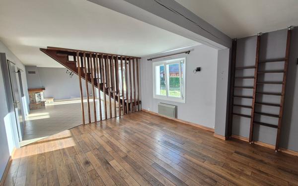 Maison à vendre    5 pièces •  Onesse-et-Laharie