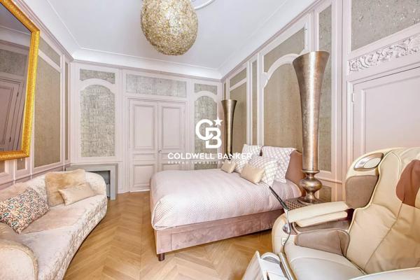 Appartement 5 pièces à vendre Paris 16ème - 75016 / Réf: 21972-FT