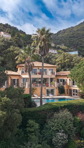 Maison 10 pièces - 355 m²