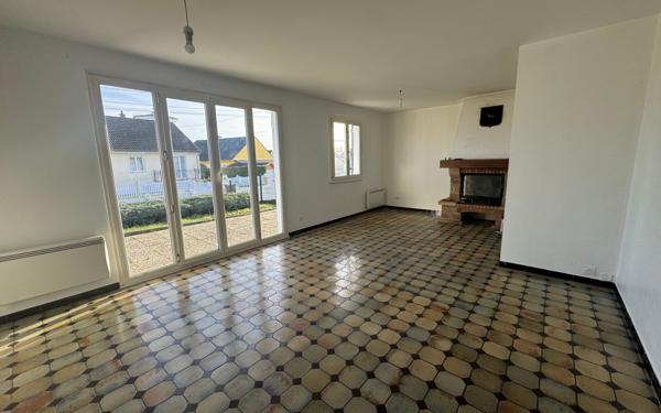 Maison à vendre    4 pièces • 82 m2 Saint-Just-en-Chaussée