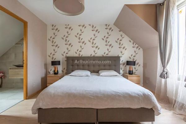 Vente                                                      Maison
                        
                     6 pièces                      156 m2                     à Leuville-sur-Orge