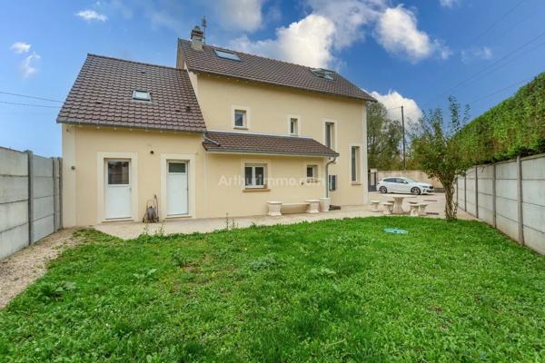 Vente                                                      Maison
                        
                     6 pièces                      156 m2                     à Leuville-sur-Orge