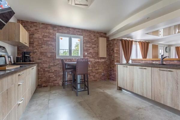 Vente                                                      Maison
                        
                     6 pièces                      156 m2                     à Leuville-sur-Orge