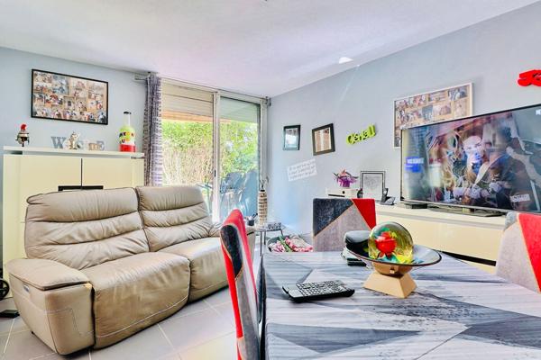 2 REZ-DE-JARDIN - JARDIN 60 m² - CAVE - RÉSIDENCE AVEC GARDIEN
