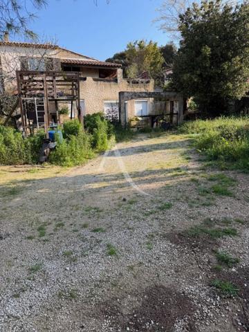 Bas de villa à 5 minutes de la plage