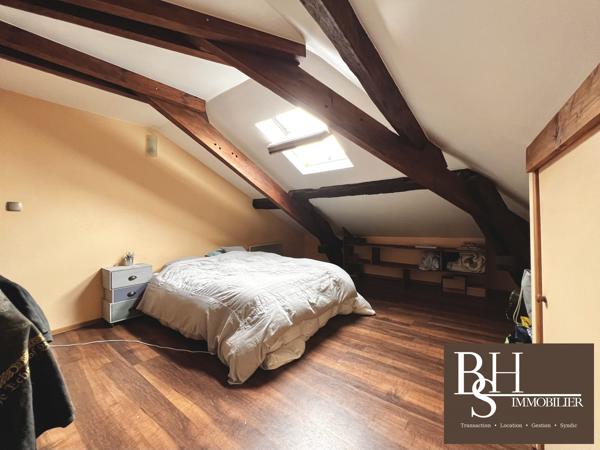 POITIERS, RUE DES CARMELITES, T2 DE 34.23M²