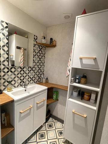 Tout à pied, 4 chambres et 1 jardin à l’abri des regards