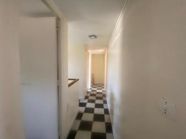 Tout à pied, 4 chambres et 1 jardin à l’abri des regards