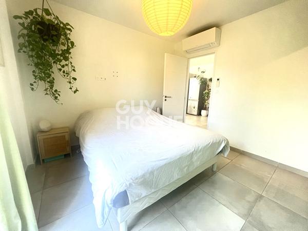 PEZILLA, PLAIN PIED 4 PIECES, GARAGE ET JARDIN