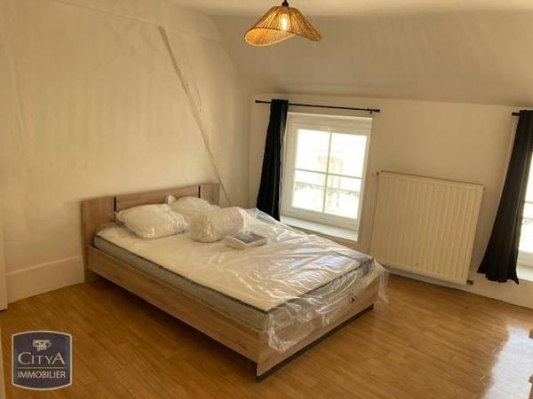 Appartement à louer 5 pièces 110.3m²