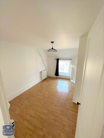 Appartement à louer 5 pièces 110.3m²