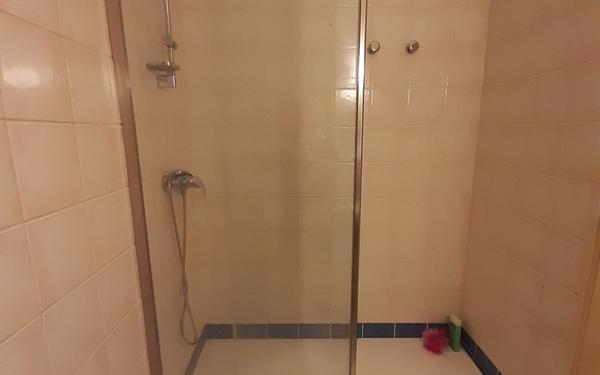 Appartement à louer    4 pièces •  Laragne-Montéglin