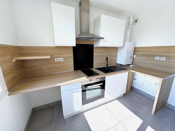 T2 récent avec terrasse, idéal investisseur !