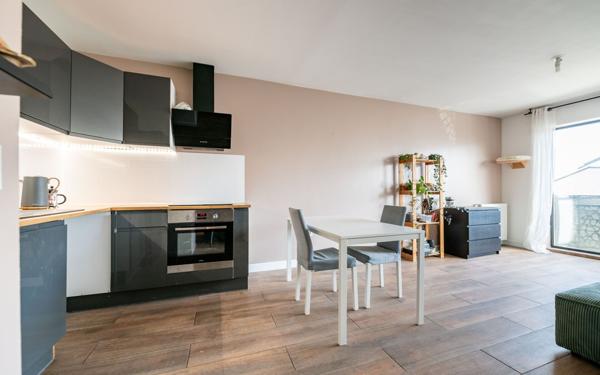 Appartement à vendre    2 pièces • 40,87 m2 Noisy-le-Grand
