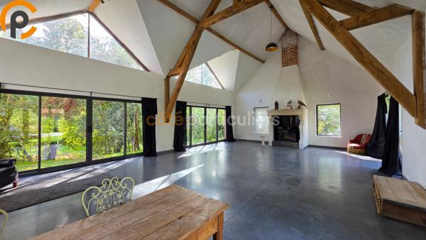 Location
                Maison235 m² - 7 Pièces -
                    VILLENEUVE D ASCQ (59650)