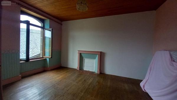 Maison à vendre à Condat dans le Cantal (15190), ref : FG/2501