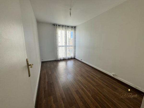 Appartement à vendre 4 pièces de 66 m²