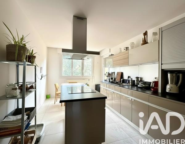 Appartement à vendre 4 pièces 116,32 m² Tassin-la-Demi-Lune