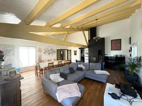 MAISON SPACIEUSE, SANS AUCUN VIS A VIS, A 800 M DE LA MER, NATURE PRESERVEE