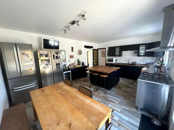 MAISON SPACIEUSE, SANS AUCUN VIS A VIS, A 800 M DE LA MER, NATURE PRESERVEE