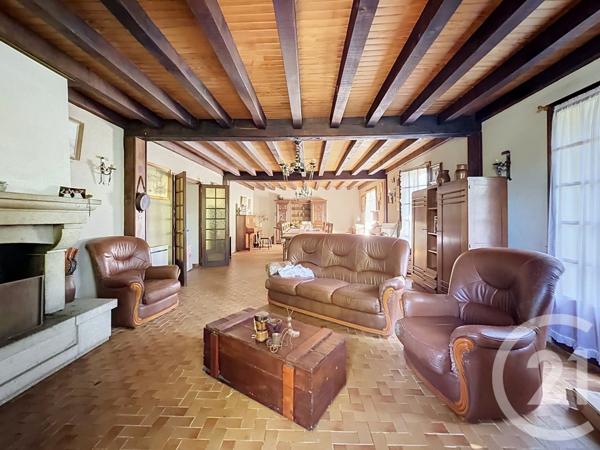 Maison à vendre  7 pièces - 201,80 m 2   ST SULPICE LE GUERETOIS  - 23