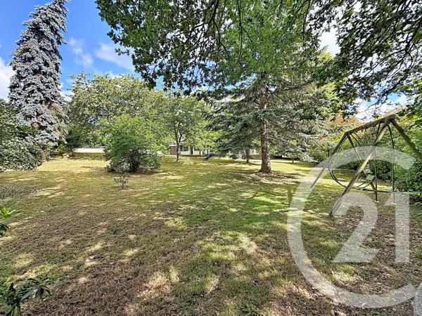 Maison à vendre  7 pièces - 201,80 m 2   ST SULPICE LE GUERETOIS  - 23