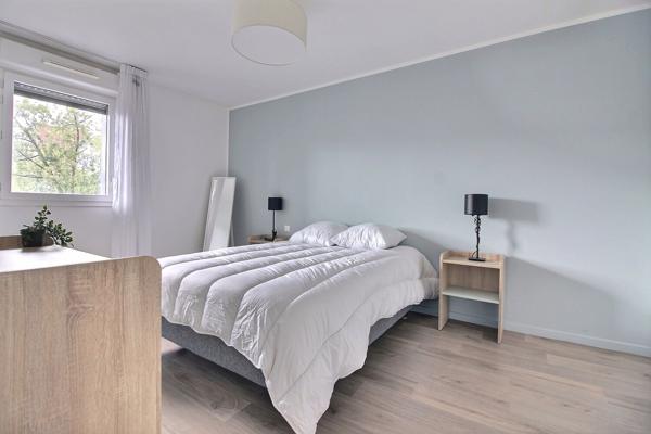Appartement Saint Ouen Sur Seine ( DOCKS ) 2 pièces 38 m2
