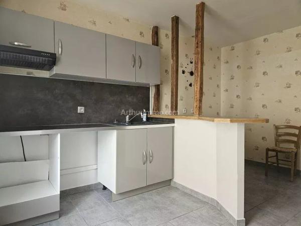Vente                                                      Appartement
                        
                     2 pièces                      57 m2                     à Massy