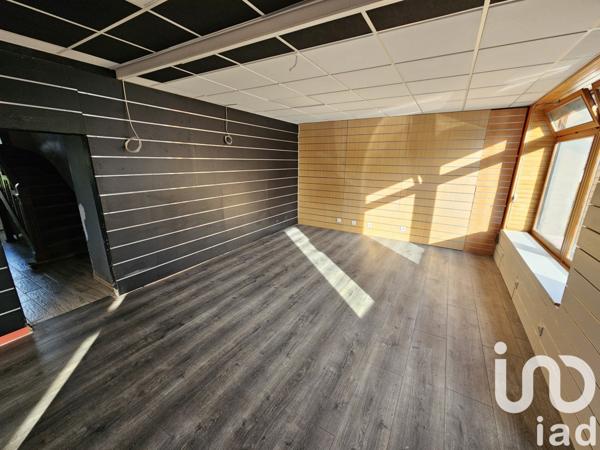 Maison de village 6 pièces de 145 m² à Belle-Isle-en-Terre (22810)