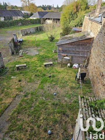 Maison de village 6 pièces de 145 m² à Belle-Isle-en-Terre (22810)