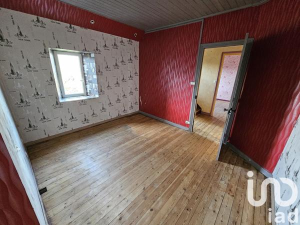 Maison de village 6 pièces de 145 m² à Belle-Isle-en-Terre (22810)