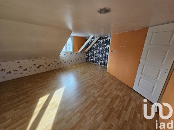 Maison de village 6 pièces de 145 m² à Belle-Isle-en-Terre (22810)