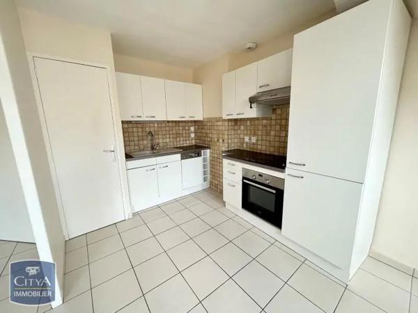 Appartement à louer 2 pièces 52.87m² Decize (58300)