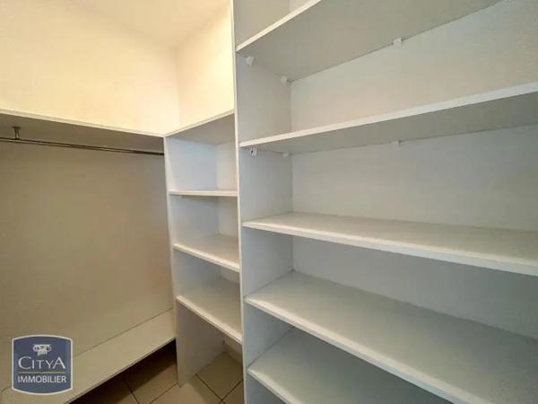Appartement à louer 2 pièces 52.87m² Decize (58300)