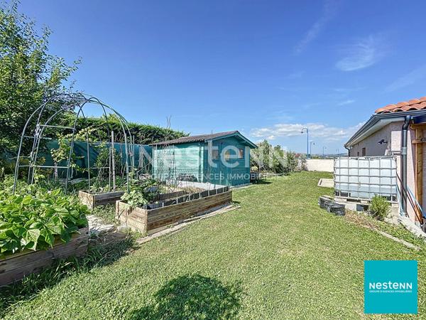 Cleppé maison 118m2 6 mn de Feurs sur terrain de 851 m2 clos et arboré