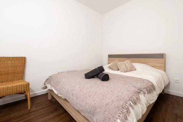 Toulon 83 La Loubiére Appartement de 34 m2 entierement rénové