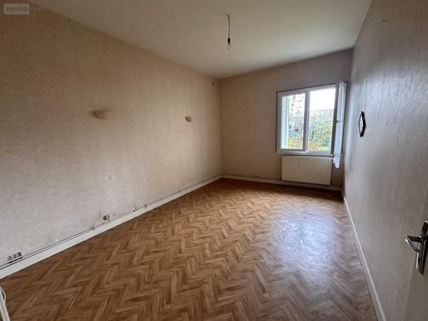 Maison à vendre à Vernoil le Fourrier dans le Maine-et-Loire (49390), ref : 49046/772