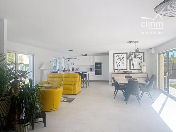 À VENDRE - PAUCOURT - Maison familiale – 232 m² habitables avec 5 chambres sur terrain arboré de 2 000 m² !