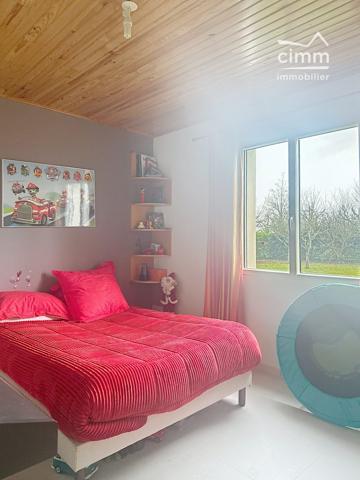À VENDRE - PAUCOURT - Maison familiale – 232 m² habitables avec 5 chambres sur terrain arboré de 2 000 m² !