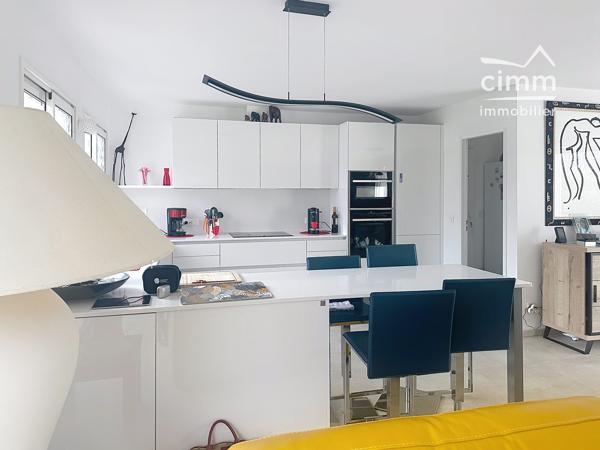 À VENDRE - PAUCOURT - Maison familiale – 232 m² habitables avec 5 chambres sur terrain arboré de 2 000 m² !