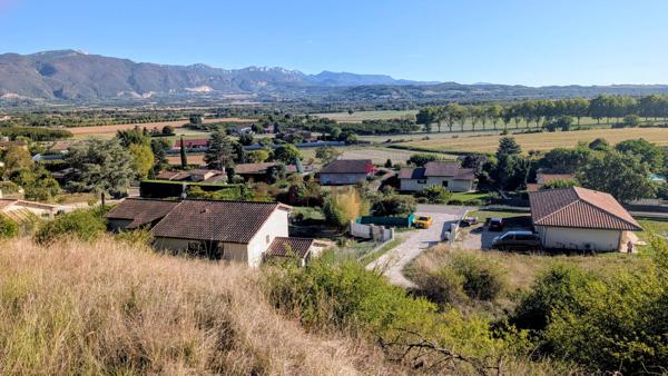 Terrain constructible Saint Lattier 1129 m2 , Saint lattier