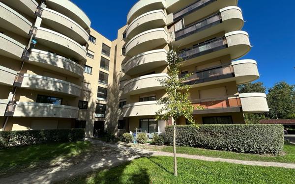 Appartement à vendre    2 pièces • 46,61 m2 Mérignac