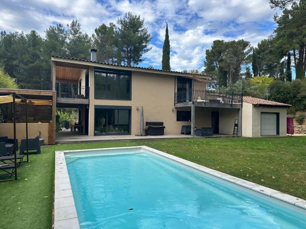 MAISON D’ARCHITECTE À LUYNES, PROCHE IBS